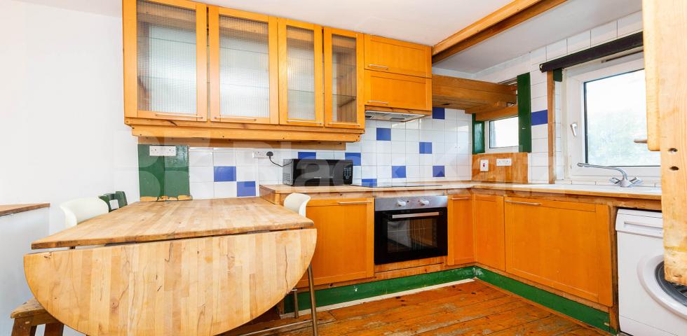 			3 Bedroom, 1 bath, 1 reception Flat			 Bayham Street, Camden / Kings Cross